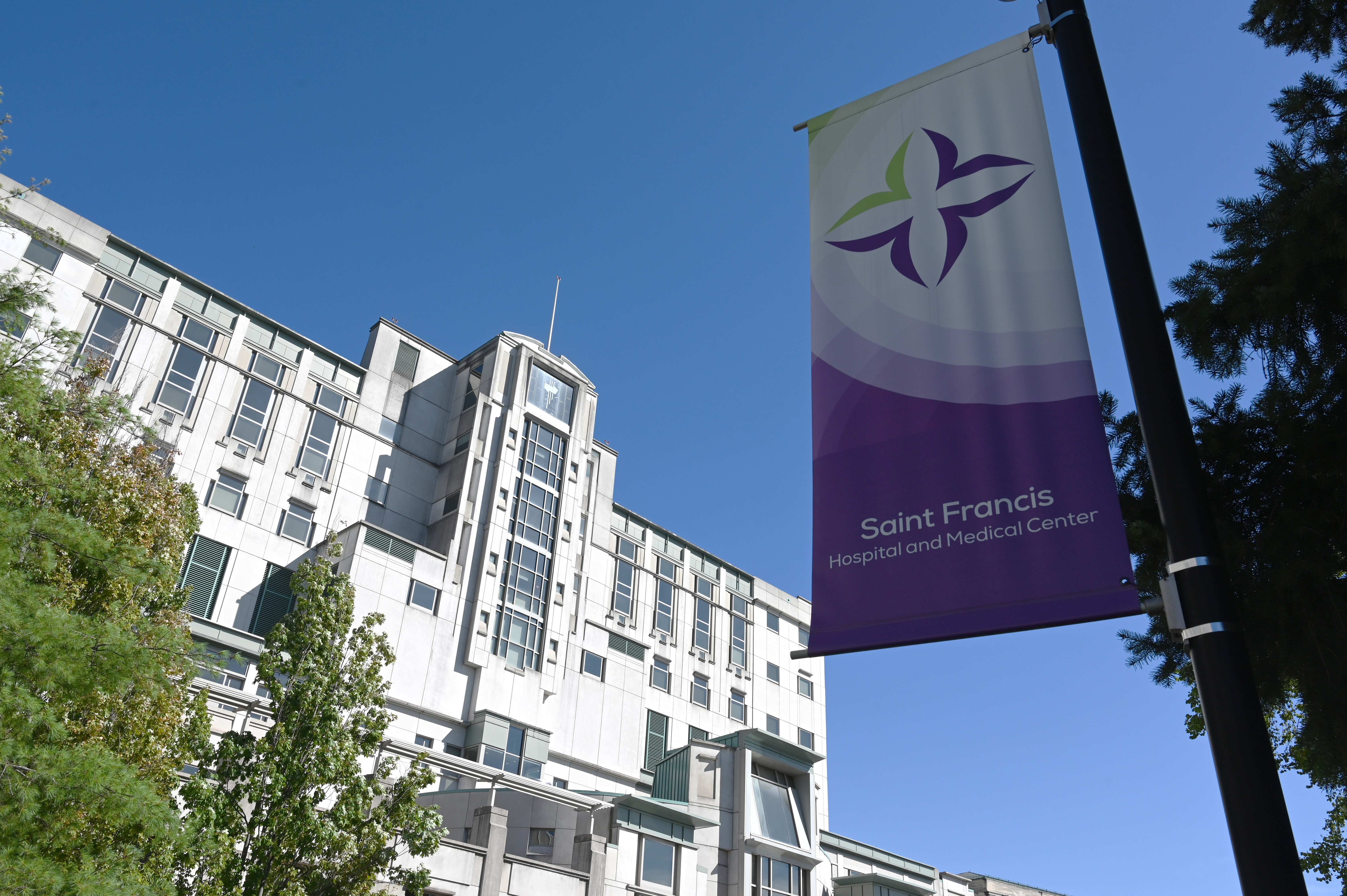 Trinity Health Of New England Medical Group